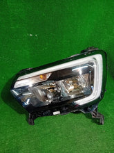 Laden Sie das Bild in den Galerie-Viewer, Frontscheinwerfer Renault Master I 260607867R LED Links Scheinwerfer Headlight SCH7181637353eb