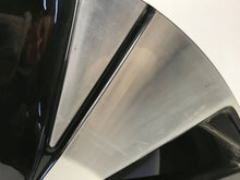 Laden Sie das Bild in den Galerie-Viewer, 1x Alufelge 18 Zoll 31680403 Volvo Xc60 Xc40 Rim Wheel