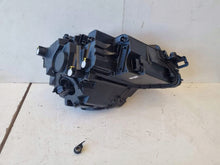 Load image into Gallery viewer, Frontscheinwerfer Skoda Karoq 57B941015D Links Scheinwerfer Headlight SCH7009673308lo
