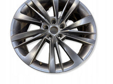 Laden Sie das Bild in den Galerie-Viewer, 1x Alufelge 19 Zoll 44ET 3V0601025BE Skoda Superb Rim Wheel FEL2041209616qf