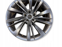 Load image into Gallery viewer, 1x Alufelge 19 Zoll 44ET 3V0601025BE Skoda Superb Rim Wheel FEL2041209616qf