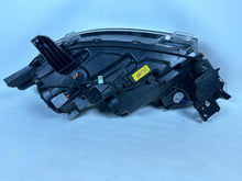 Load image into Gallery viewer, Frontscheinwerfer Mitsubishi Outlander III 8301CB-54 Rechts Headlight