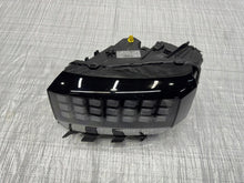 Laden Sie das Bild in den Galerie-Viewer, Frontscheinwerfer Fiat Grande 9857227880 Links Scheinwerfer Headlight SCH9633311453lt