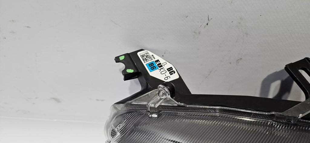 Frontscheinwerfer Toyota Yaris Links Scheinwerfer Headlight