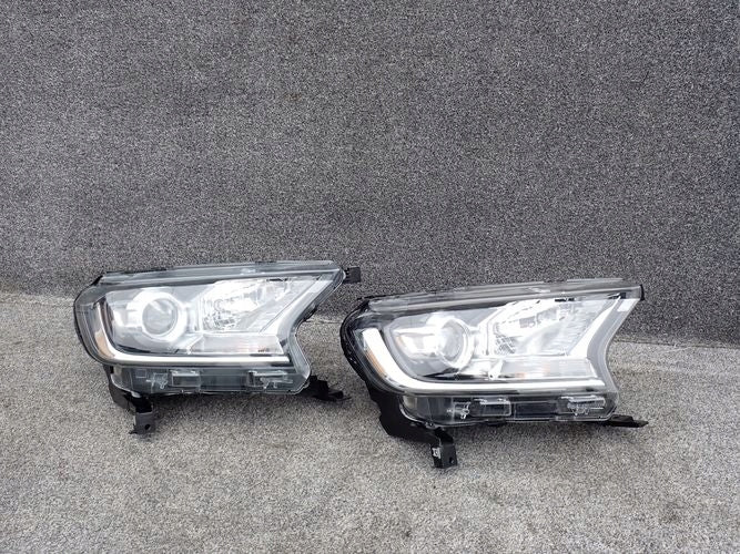 Frontscheinwerfer Ford Ranger EB3B-13W029 LED Rechts Scheinwerfer Headlight