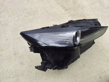 Laden Sie das Bild in den Galerie-Viewer, Frontscheinwerfer Mazda Cx30 Cx-30 DFR7-51030 LED Rechts Scheinwerfer Headlight SCH5839888220nx