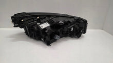 Laden Sie das Bild in den Galerie-Viewer, Frontscheinwerfer BMW Active Tourer U06 5A42247-08 Links Scheinwerfer Headlight SCH2232765620er