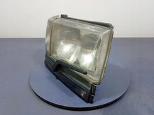 Laden Sie das Bild in den Galerie-Viewer, Frontscheinwerfer Land Rover Range II P38a XBC105960 Rechts Headlight SCH7942434199pf