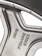 Laden Sie das Bild in den Galerie-Viewer, 1x Alufelge 18 Zoll 4x108 N1BJ1007BA Ford Fiesta Ecosport Rim Wheel