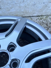 Load image into Gallery viewer, 1x Alufelge 18 Zoll 8.0" 5x112 39ET Glanz Silber 8R0601025A Audi Rim Wheel FEL3788769481su