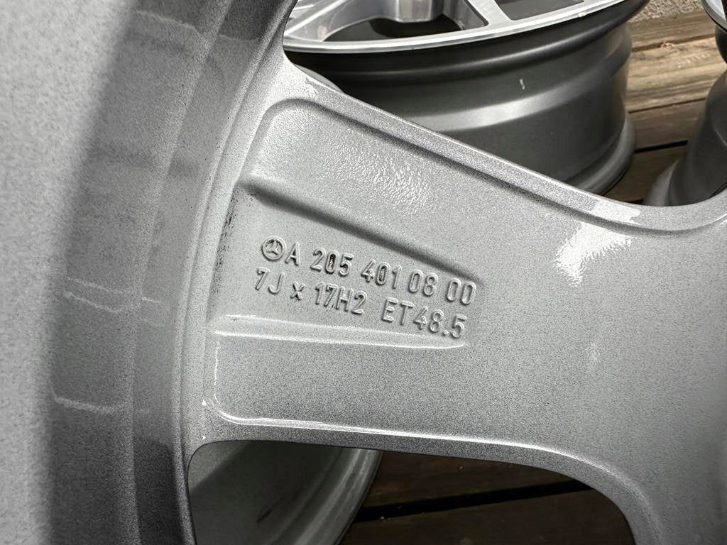 4x Alufelge 17 Zoll 7.0" 5x112 48 5ET A2054010800 Mercedes-Benz C Class W205 FEL7007701870st