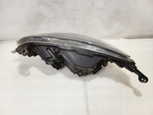 Laden Sie das Bild in den Galerie-Viewer, Frontscheinwerfer Opel Astra J 13253650LH Xenon Ein Stück (Rechts oder Links) SCH3081675287ga