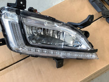 Laden Sie das Bild in den Galerie-Viewer, Frontscheinwerfer Hyundai Tucson 92202 D7600 Rechts Scheinwerfer Headlight SCH3766913584hj