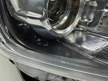 Laden Sie das Bild in den Galerie-Viewer, Frontscheinwerfer Ford Ranger 21311149381 Rechts Scheinwerfer Headlight SCH2027392785gx