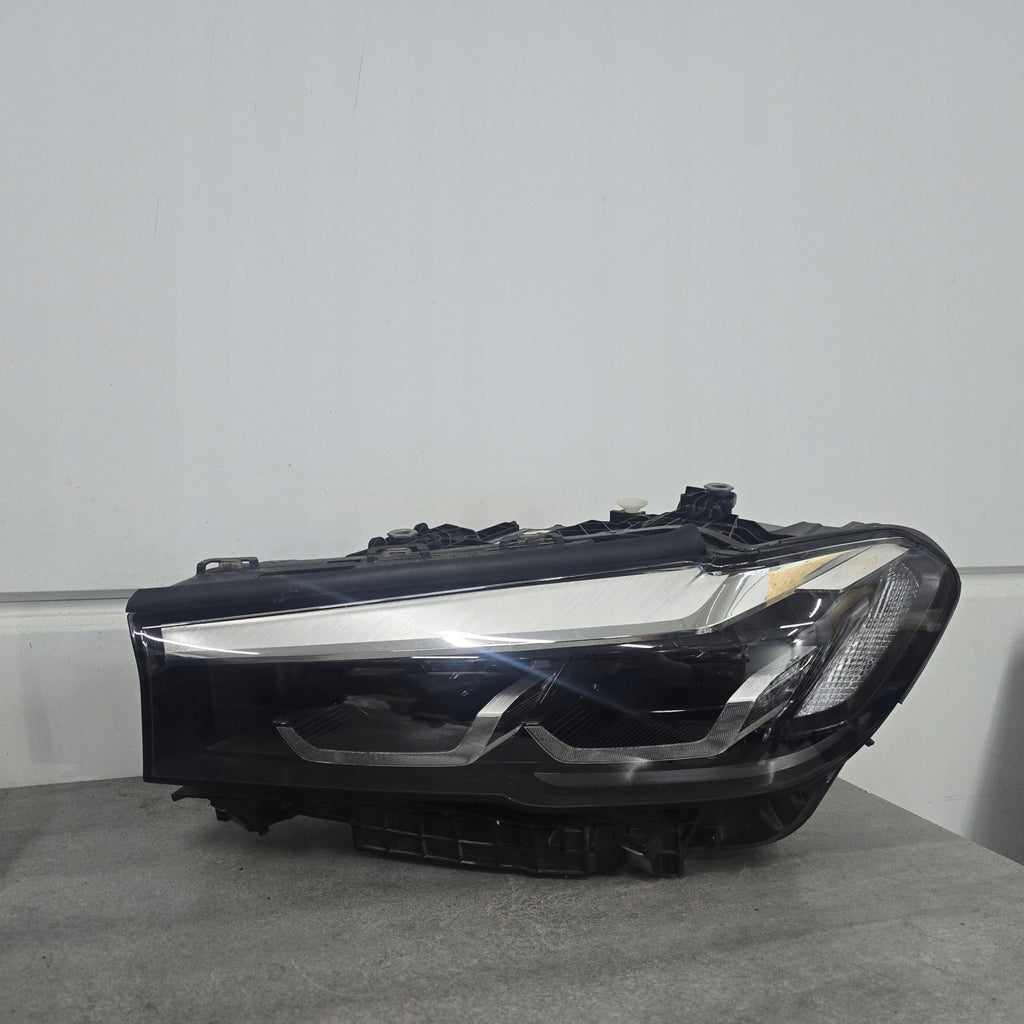 Frontscheinwerfer BMW G30 5A26FA3 5A26FA4 LED Ein Stück (Rechts oder Links) SCH8220742107zt