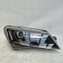 Load image into Gallery viewer, Frontscheinwerfer Skoda Superb III 3V1941016A Bi-Xenon Rechts Headlight