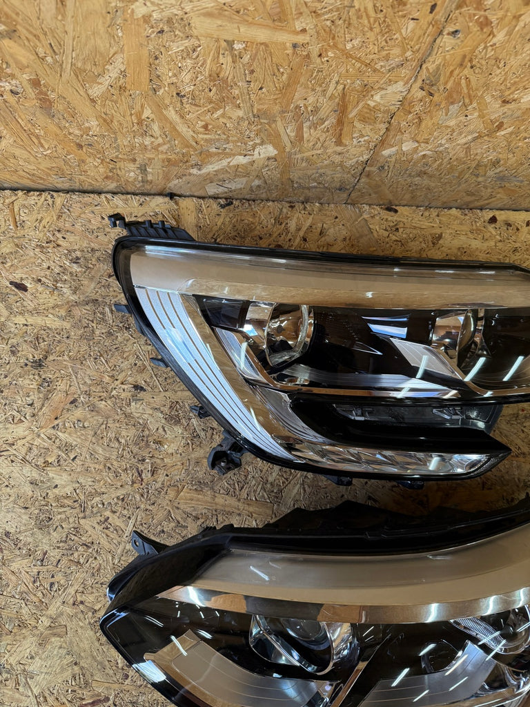 Frontscheinwerfer Renault Megane IV 260603157R LED Ein Satz Headlight SCH5428059964ub