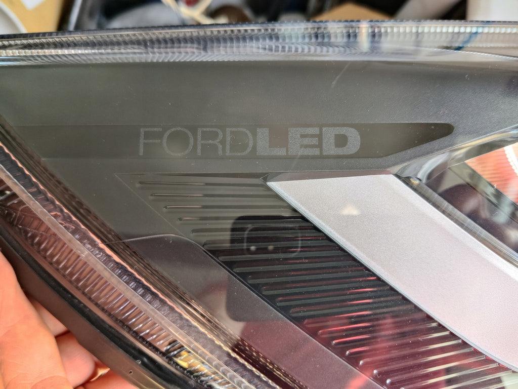 Frontscheinwerfer Ford Focus NX7B-13E014-CD LED Rechts Scheinwerfer Headlight