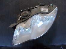 Laden Sie das Bild in den Galerie-Viewer, Frontscheinwerfer VW Touareg 7l6 7L6941031C Xenon Links Scheinwerfer Headlight