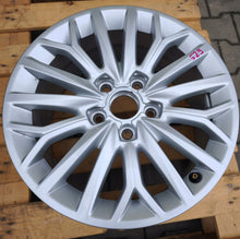 Laden Sie das Bild in den Galerie-Viewer, 1x Alufelge 16 Zoll 7.0" 5x112 48ET Glanz Silber 8V0601025BJ Audi A3 Rim Wheel FEL5778093492hh