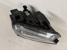 Laden Sie das Bild in den Galerie-Viewer, Frontscheinwerfer Hyundai Kona J9921-22120 Rechts Scheinwerfer Headlight SCH6779517612xd