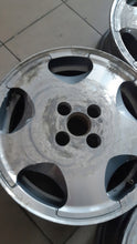 Load image into Gallery viewer, 4x Alufelge 15 Zoll 6.0" 4x100 35ET VW Golf Rim Wheel FEL2966214797lp