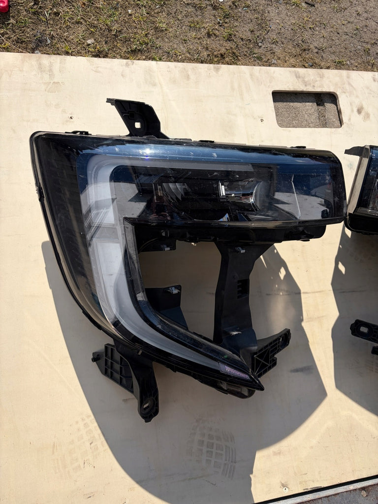 Frontscheinwerfer Renault Master I 260106174R 260609073R LED Rechts oder Links SCH7511666628jx