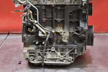 Laden Sie das Bild in den Galerie-Viewer, Motor Renault Laguna III M9RA802 2.0 DCI 150PS 2009 Diesel Engine Unkomplett