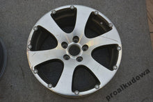 Laden Sie das Bild in den Galerie-Viewer, 1x Alufelge 17 Zoll 8.0" 5x112 37ET Glanz 1T0601025J Mg Rim Wheel FEL2211246881sz