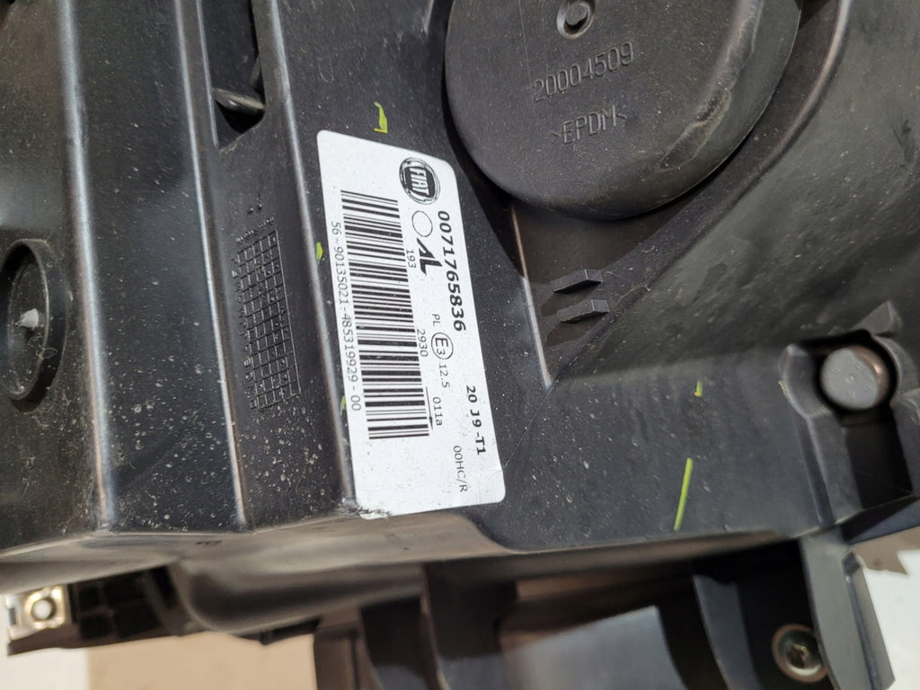 Frontscheinwerfer Fiat Panda 0071765836 Links Scheinwerfer Headlight SCH3608313320cb