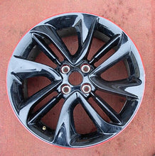 Laden Sie das Bild in den Galerie-Viewer, 1x Alufelge 17 Zoll 7.0&quot; 4x100 44ET Glanz Schwarz Opel Corsa Rim Wheel