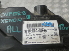 Laden Sie das Bild in den Galerie-Viewer, Frontscheinwerfer Skoda Superb III 3V1941016A LED Ein Stück (Rechts oder Links)