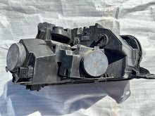 Laden Sie das Bild in den Galerie-Viewer, Frontscheinwerfer Peugeot Rifter 90146195 Rechts Scheinwerfer Headlight