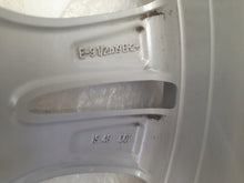 Laden Sie das Bild in den Galerie-Viewer, 1x Alufelge 19 Zoll 9.5&quot; 5x120 48ET Glanz Silber 6787581 Bmw Rim Wheel