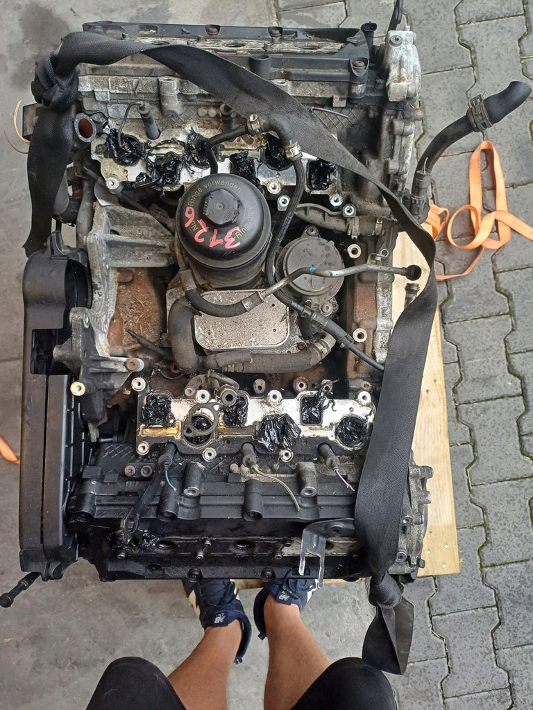 Motor Audi A5 A4 CGKA CGKB 2.7 TDI 142TKm 2011 Diesel Engine Unkomplett