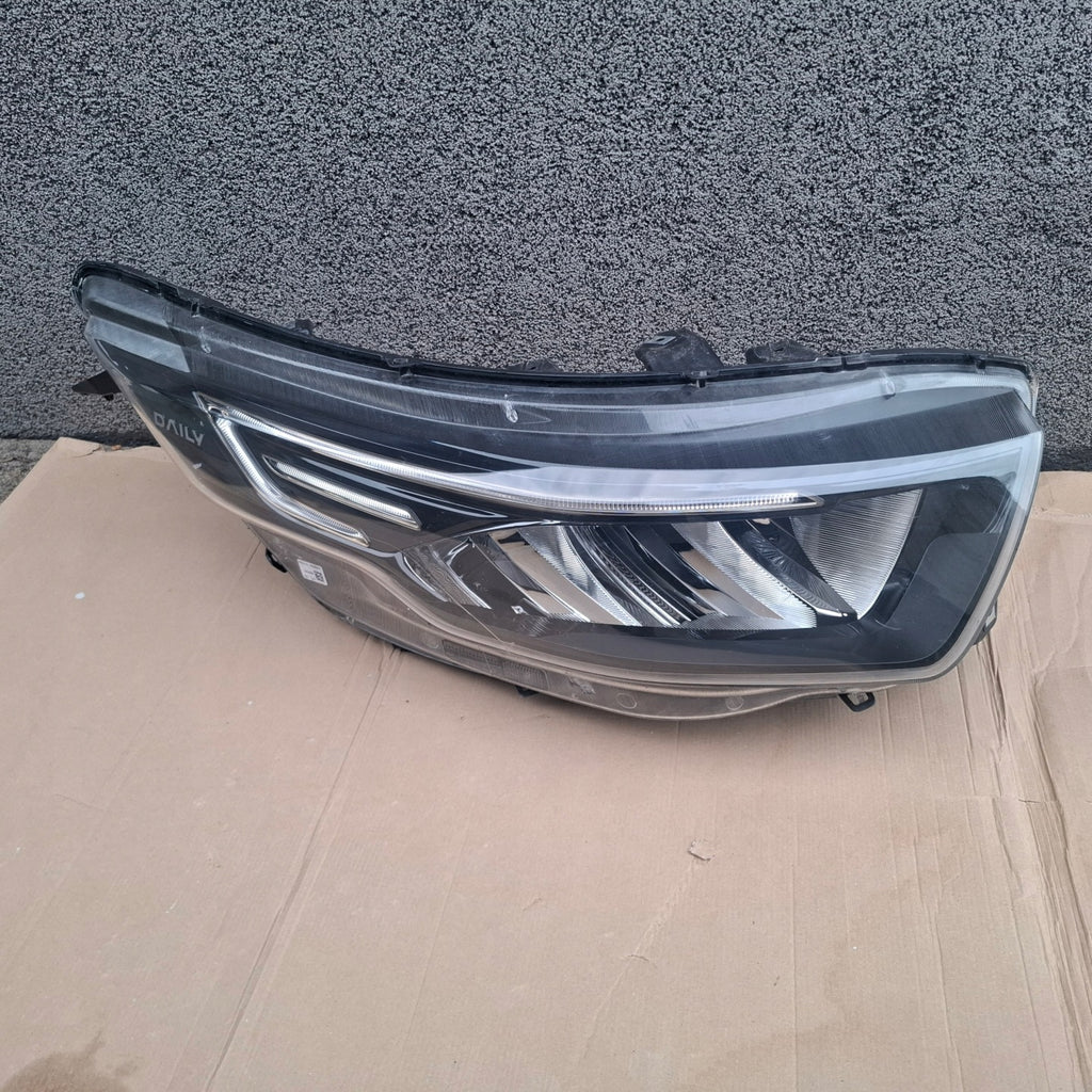 Frontscheinwerfer Iveco Daily IV 05802711800 05802711799 Ein Satz Headlight SCH7417390336vh
