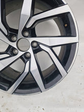 Laden Sie das Bild in den Galerie-Viewer, 1x Alufelge 18 Zoll 7.5&quot; 5x108 45ET Glanz Silber 32209776 Volvo S60 V60