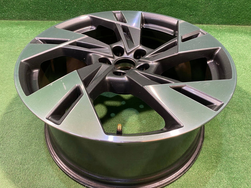 1x Alufelge 20 Zoll 9.0" 5x112 38ET 4KE601025T Audi E-Tron Rim Wheel FEL9256457942po