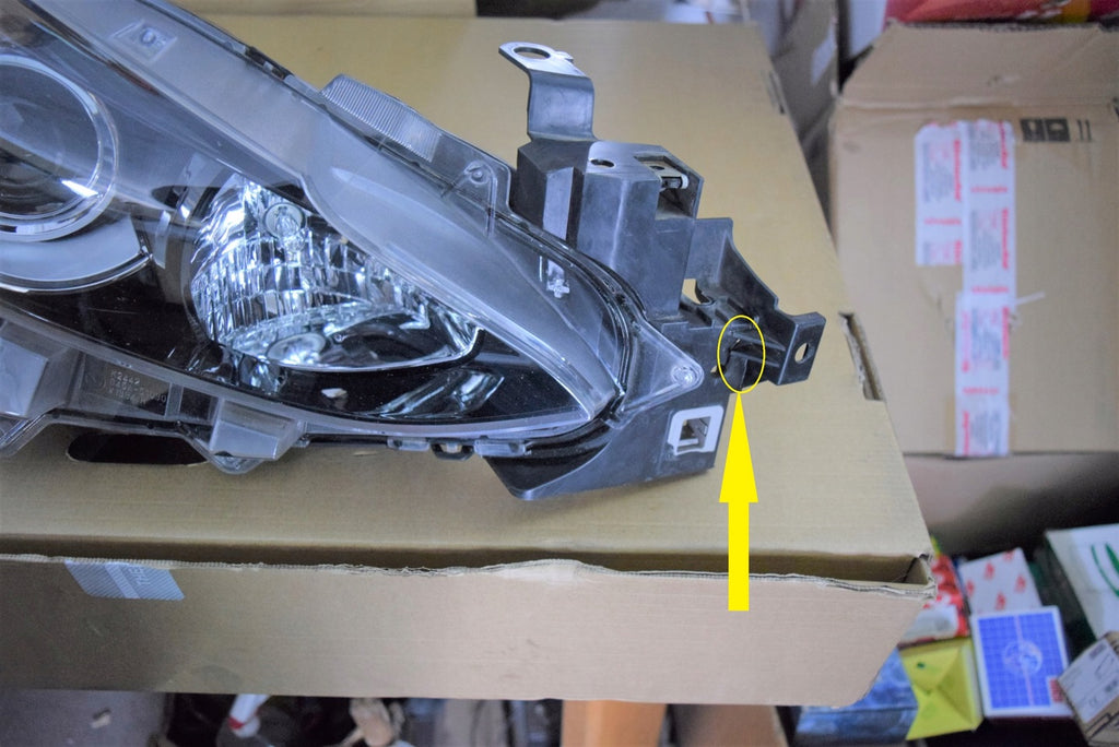 Frontscheinwerfer Mazda 3 Bm BHR151030 Rechts Scheinwerfer Headlight