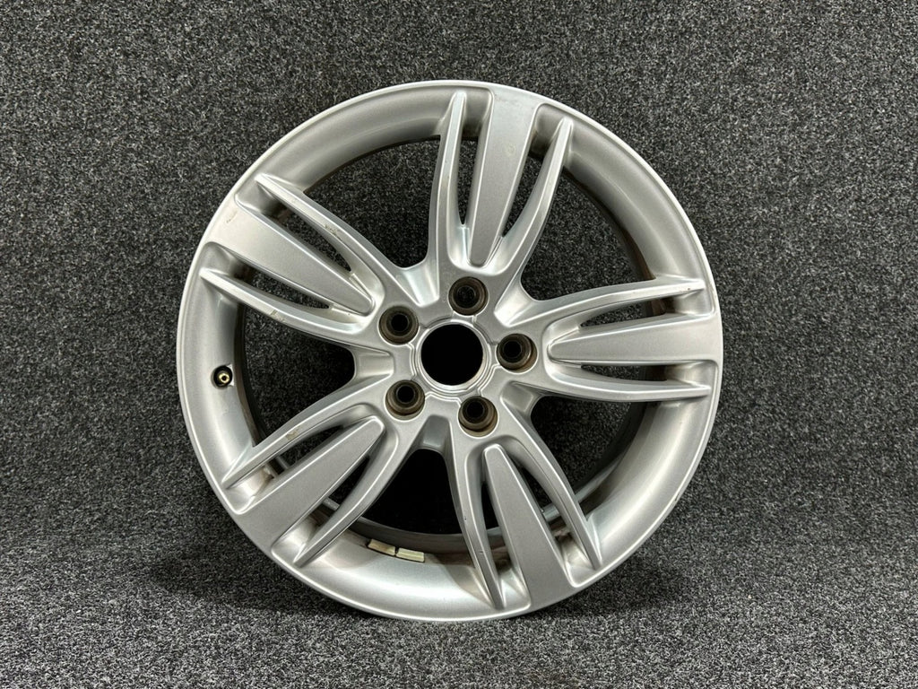 1x Alufelge 17 Zoll 7.0" 43ET 8U0601025P Audi Q3 Rim Wheel FEL5752827794si