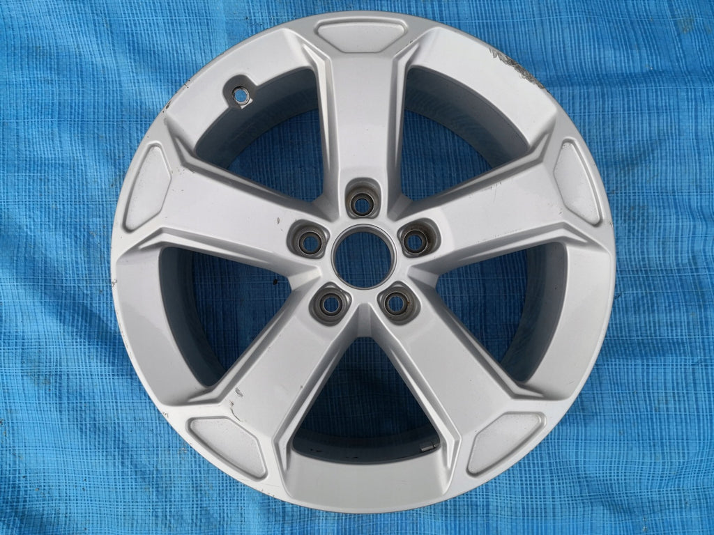 1x Alufelge 17 Zoll 7.0" 5x112 45ET Silber 81A071497 Audi Q2 Rim Wheel