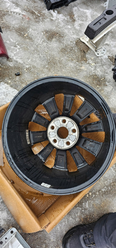 1x Alufelge 17 Zoll 7.5" 5x114.3 40ET Glanz Schwarz 42611-02R30 Toyota Corolla FEL9438338219cy