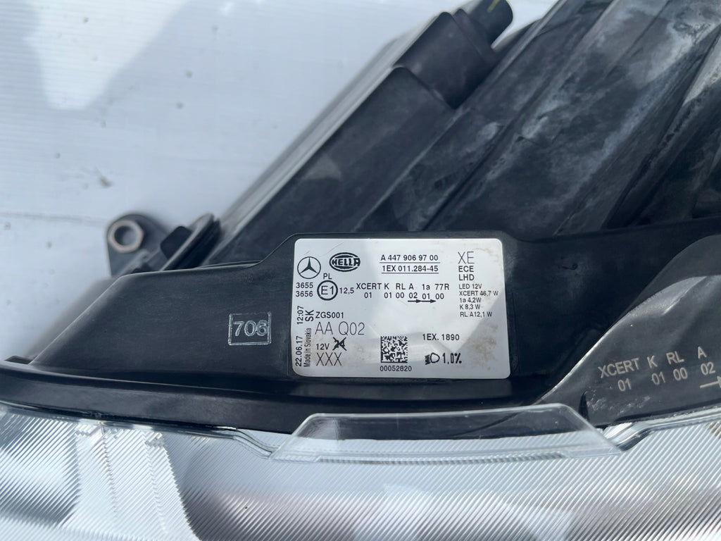 Frontscheinwerfer Mercedes-Benz Vito A4479069700 Full LED Links Headlight SCH4140979469oe