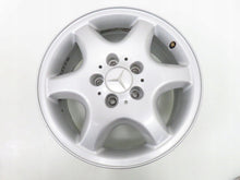 Load image into Gallery viewer, 1x Alufelge 16 Zoll 7.0" 5x112 37ET Glanz Silber A2084010502 Mercedes-Benz Clk FEL8422973462ks