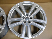 Load image into Gallery viewer, 4x Alufelge 20 Zoll 9.0" 5x112 33ET Glanz Silber 4M0601025H Audi Q7 Rim Wheel FEL8555961444ls