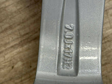 Load image into Gallery viewer, 1x Alufelge 17 Zoll 49ET Silber 5G0601025CH VW Golf Vii Rim Wheel FEL1527821878cz