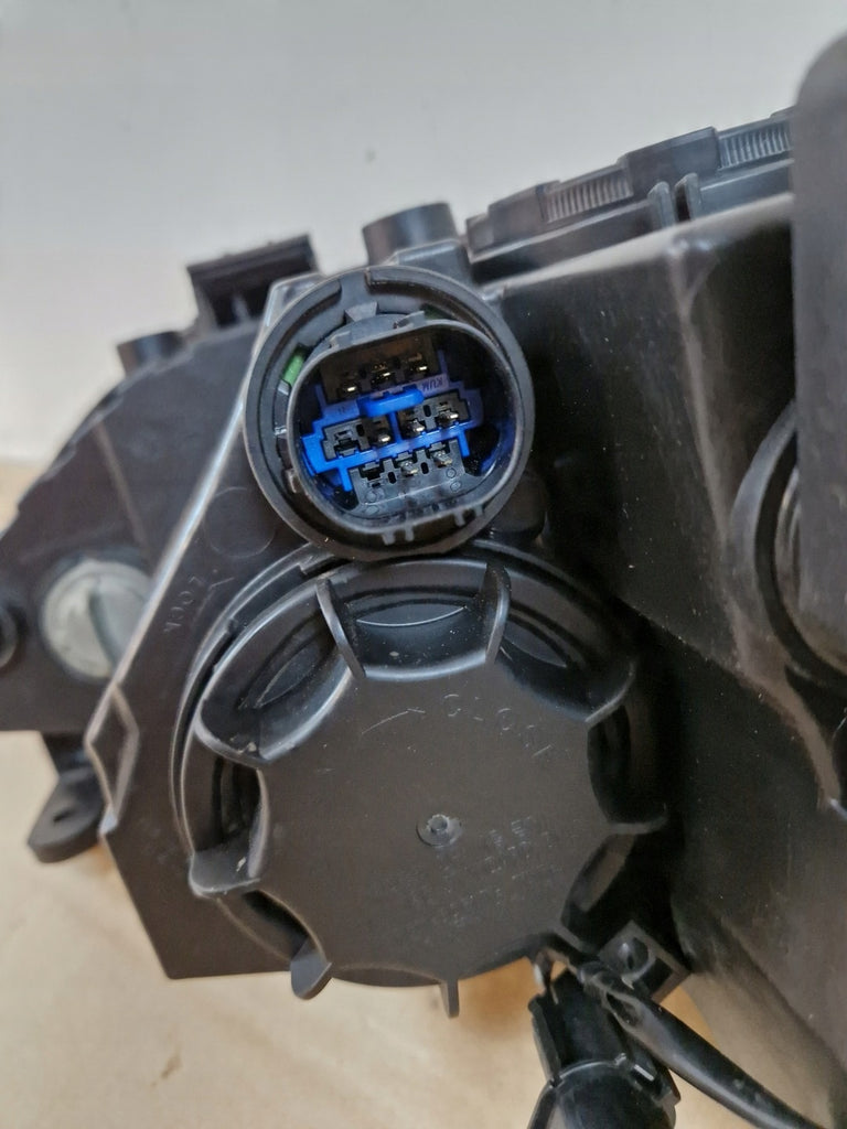 Frontscheinwerfer Hyundai Elantra LED Ein Stück (Rechts oder Links) Headlight