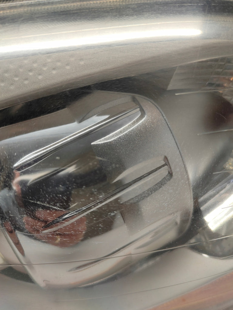 Frontscheinwerfer Volvo Xc60 30763135 Xenon Ein Stück (Rechts oder Links) SCH4563735178nv