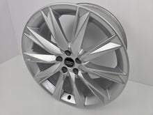 Laden Sie das Bild in den Galerie-Viewer, 1x Alufelge 20 Zoll 9.0&quot; 5x112 38ET Audi E-Tron Rim Wheel