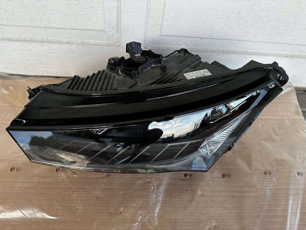 Frontscheinwerfer Skoda Enyaq 5LB941015A LED Links Scheinwerfer Headlight